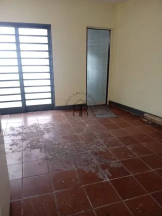 Imagem Casa à venda no bairro Jardim Egle
Imóvel amplo, ideal para moradia ou investimento, com terreno g...
