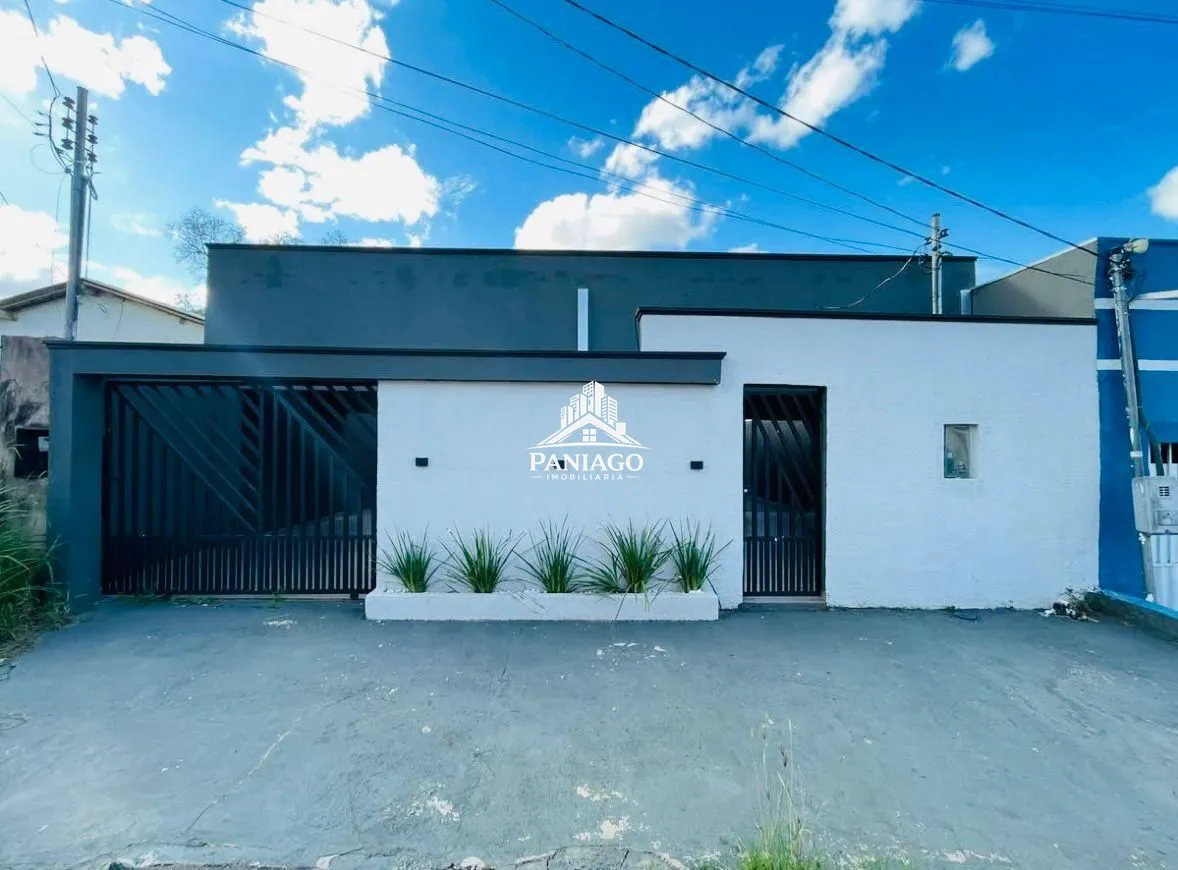 Foto do imóvel Casa à Venda com 120 m² em terreno de 300 m²| Excelente Localização | Pronta par
