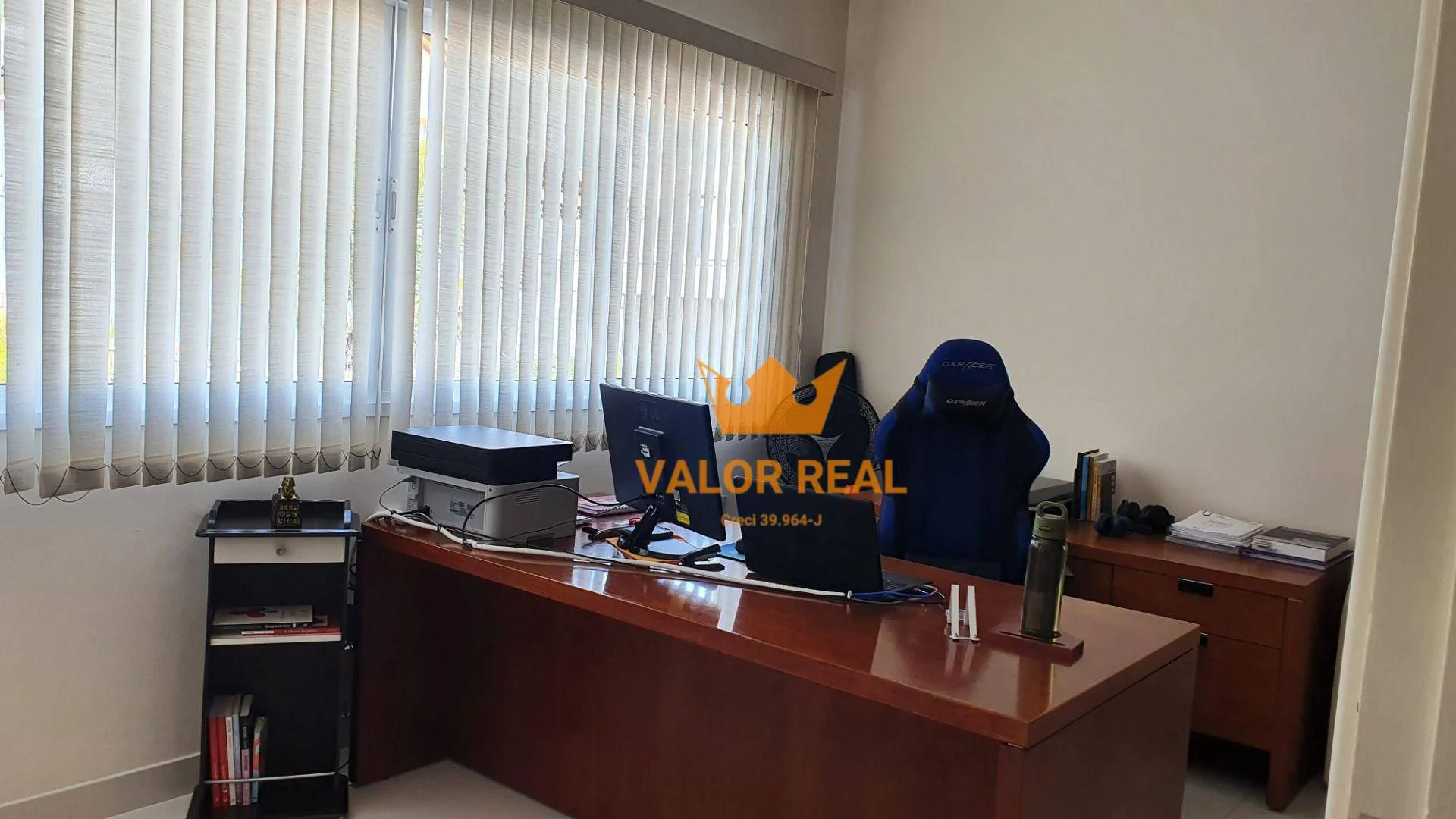 Imagem Casa Condominio na Malota Super oferta - 394 m2 AC, 5 dorm, Escrit. 10 vagas.