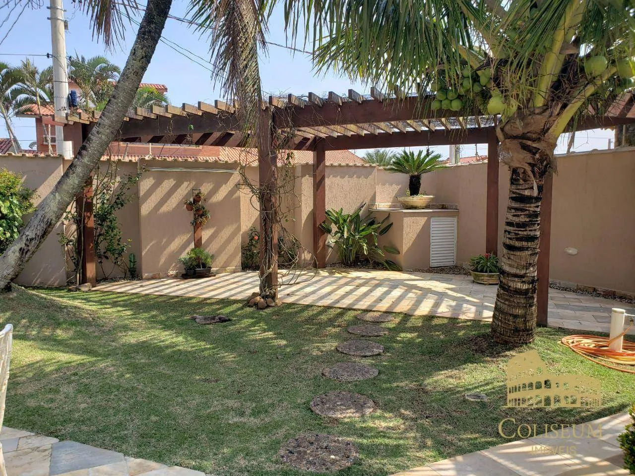 Imagem Casa com 5 dormitórios à venda por R$ 1.450.000,00 - Jardim Mar e Sol - Peruíbe/SP