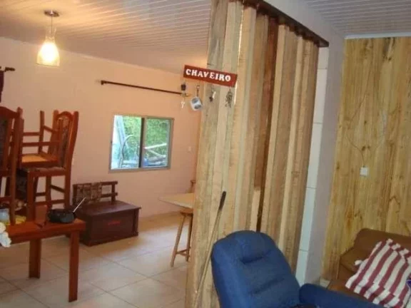 Imagem Casa para Venda em Concórdia, Industriários, 3 dormitórios, 1 banheiro, 3 vagas
