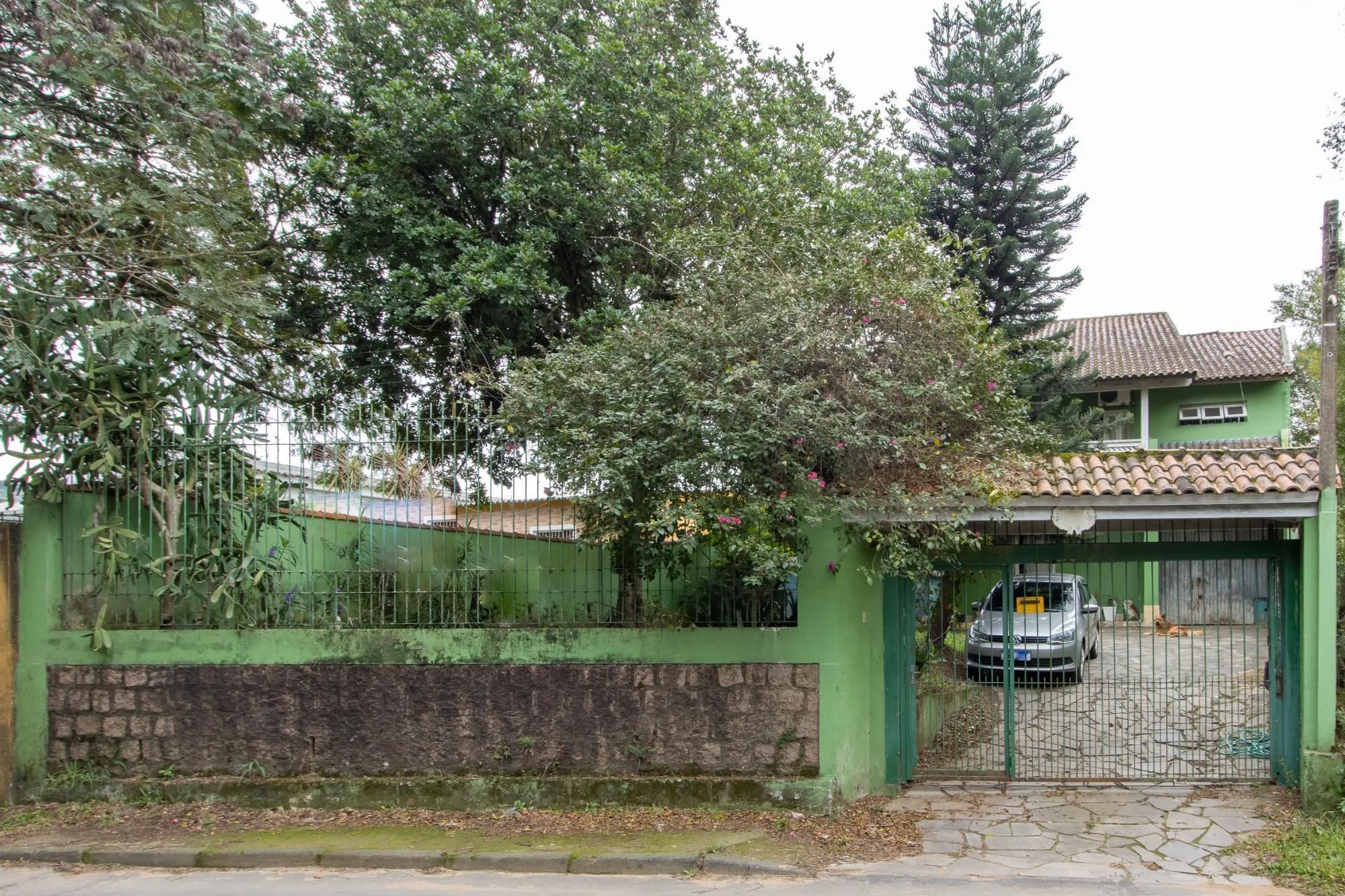 Imagem Casa para Venda - 385m², 4 dormitórios, sendo 3 suites, 2 vagas - Belém Velho