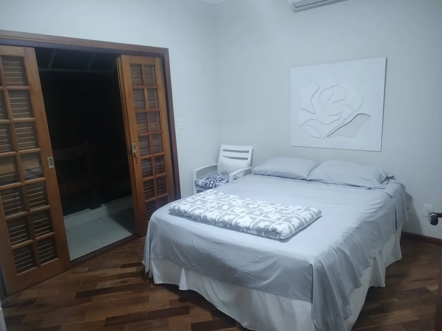 Imagem Casa à venda 4 Quartos, 4 Suites, 4 Vagas, 395M², Urbanova, São José dos Campos - SP | Condomínio Alto da Serra I