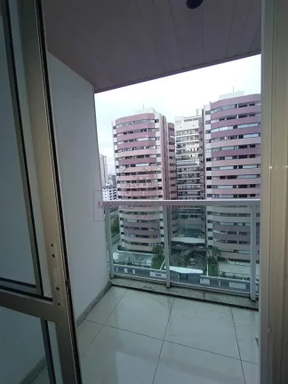 Imagem Apartamento 2 quartos na quadra do mar em Itapuã