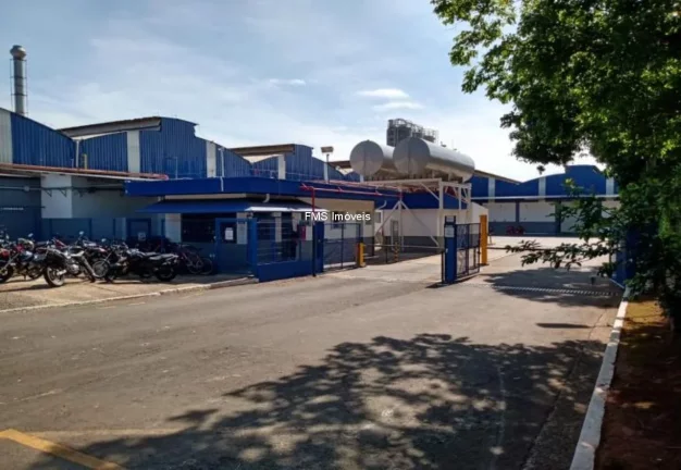 Imagem Galpão com 1507m2 em Sumaré - SP