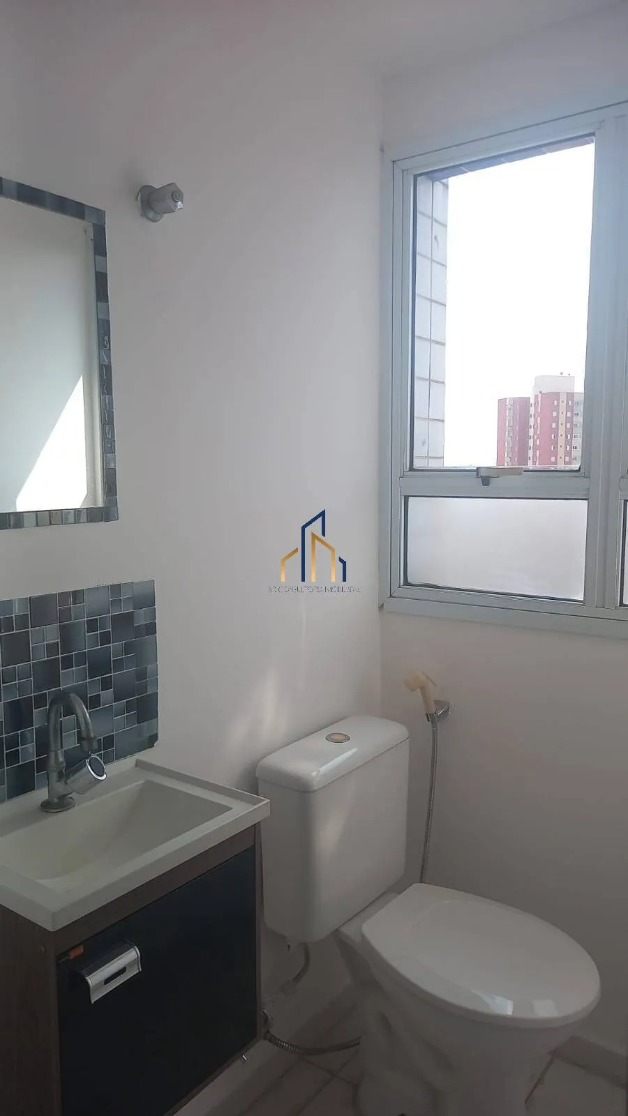 Imagem Sala Comercial para alugar na Vila Gilda em Santo André/SP