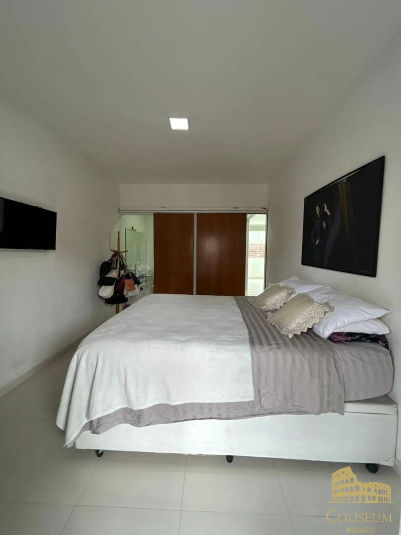 Imagem Casa com 3 dormitórios à venda, 110 m² por R$ 800.000,00 - Vila Guilhermina - Praia Grande/SP