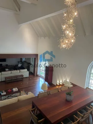 Imagem Casa à venda no condomínio Jardim Colonial Granja Viana