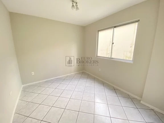 Imagem Apartamento com 2 dormitórios no Centro de Balneário Camboriú.