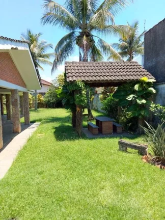 Imagem BELA CASA COM AMPLO TERRENO COM EXCELENTE LOCALIZAÇÃO