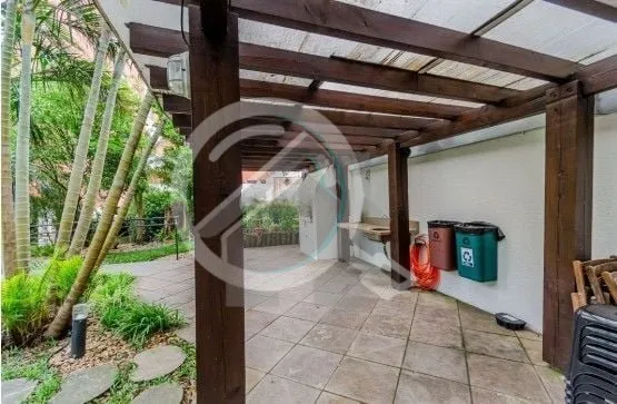 Imagem Apartamento com 57m², dois dormitórios sendo uma suíte, living, cozinha tipo americana, área de ...
