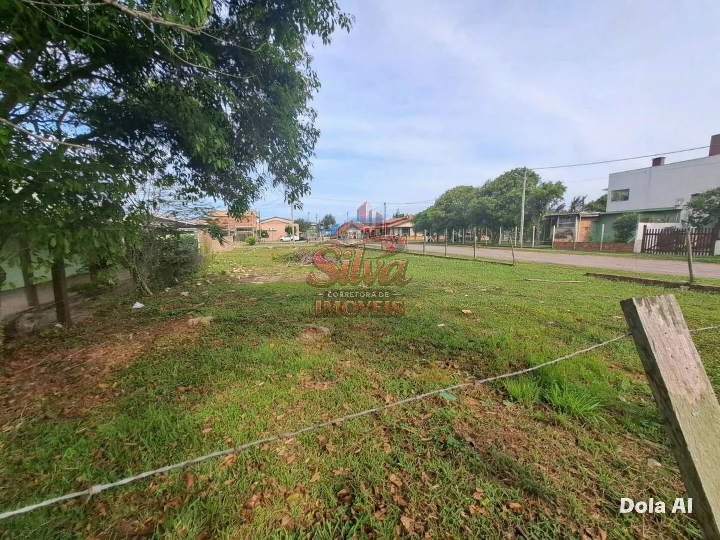 Imagem T695 | Terreno de Esquina a 700 Metros do Mar no Harmonia