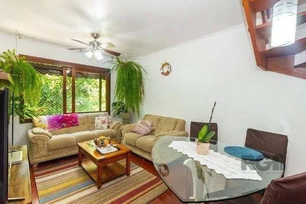 Imagem Cobertura para Venda - 100.94m², 3 dormitórios, sendo 1 suites, 2 vagas - Petrópolis