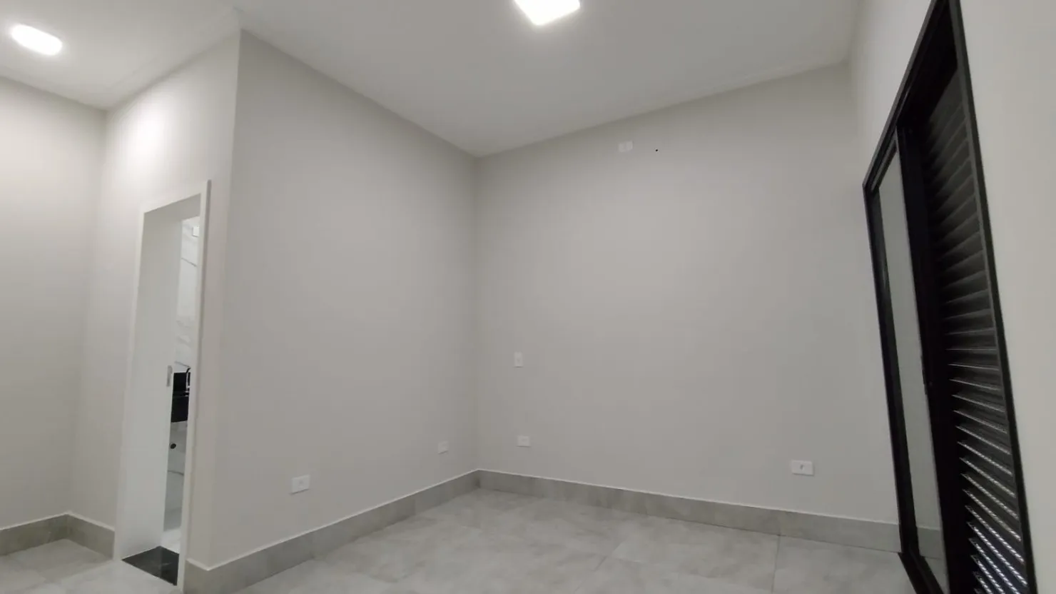 Imagem Casa à venda 3 Quartos, 1 Suite, 4 Vagas, 300M², Bairro do Grama, Caçapava - SP | Condomínio Terras do Vale