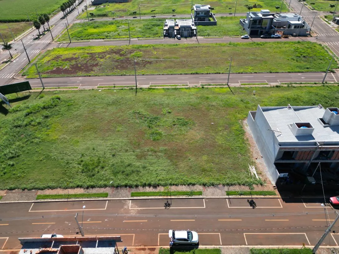 Imagem Terreno à venda em Cascavel - Loteamento Colinas Tropical