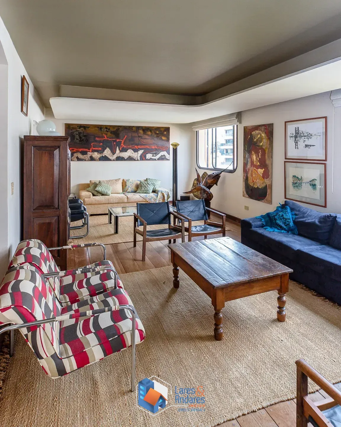 Imagem Apartamento para venda em Moema com 3 quartos, sendo 1 suíte, 210m²