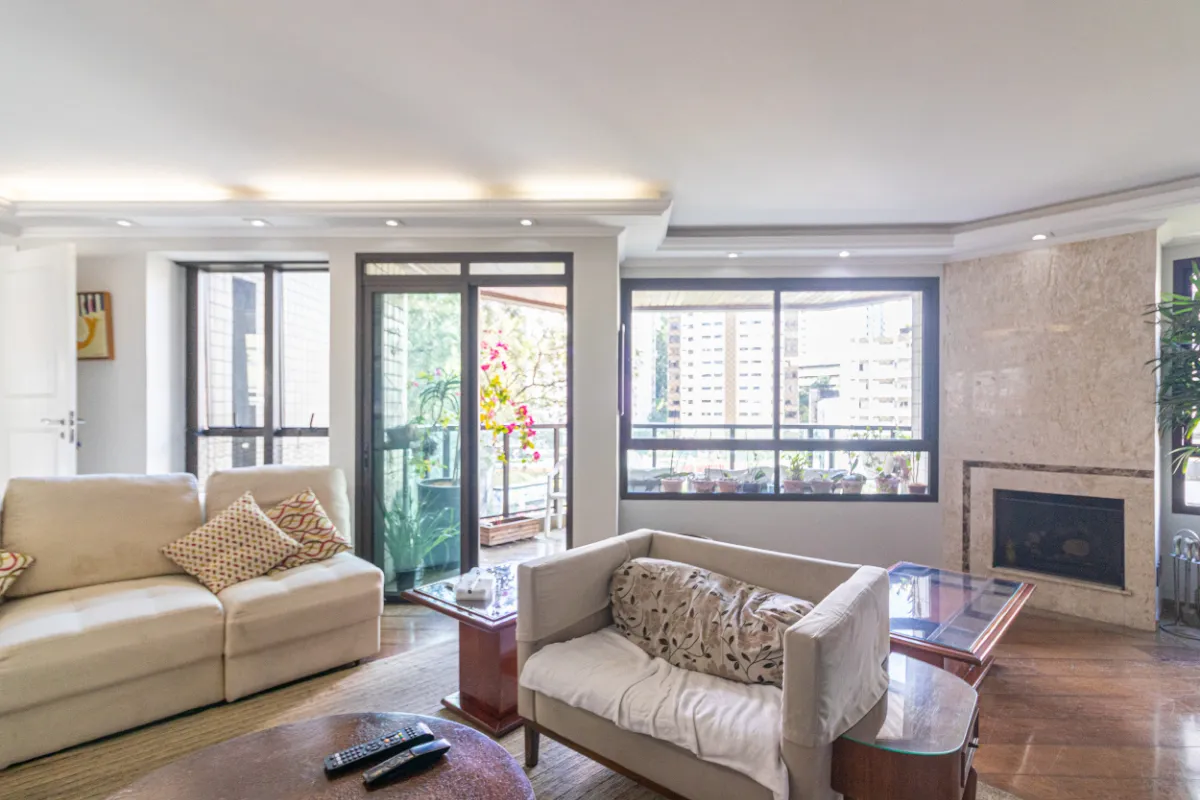 Imagem Apartamento para venda em Vila Andrade com 3 quartos, sendo 3 suítes, 184m2