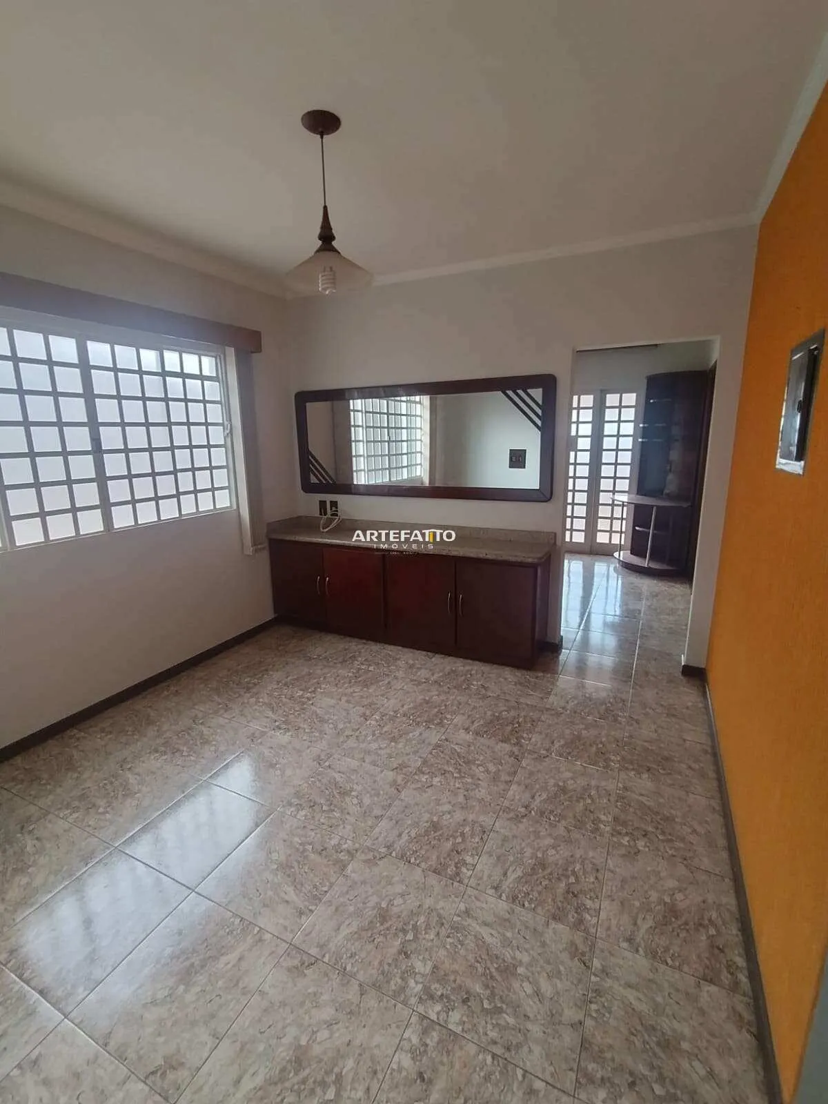 Imagem Casa à venda em Franca, Centro, 170m2