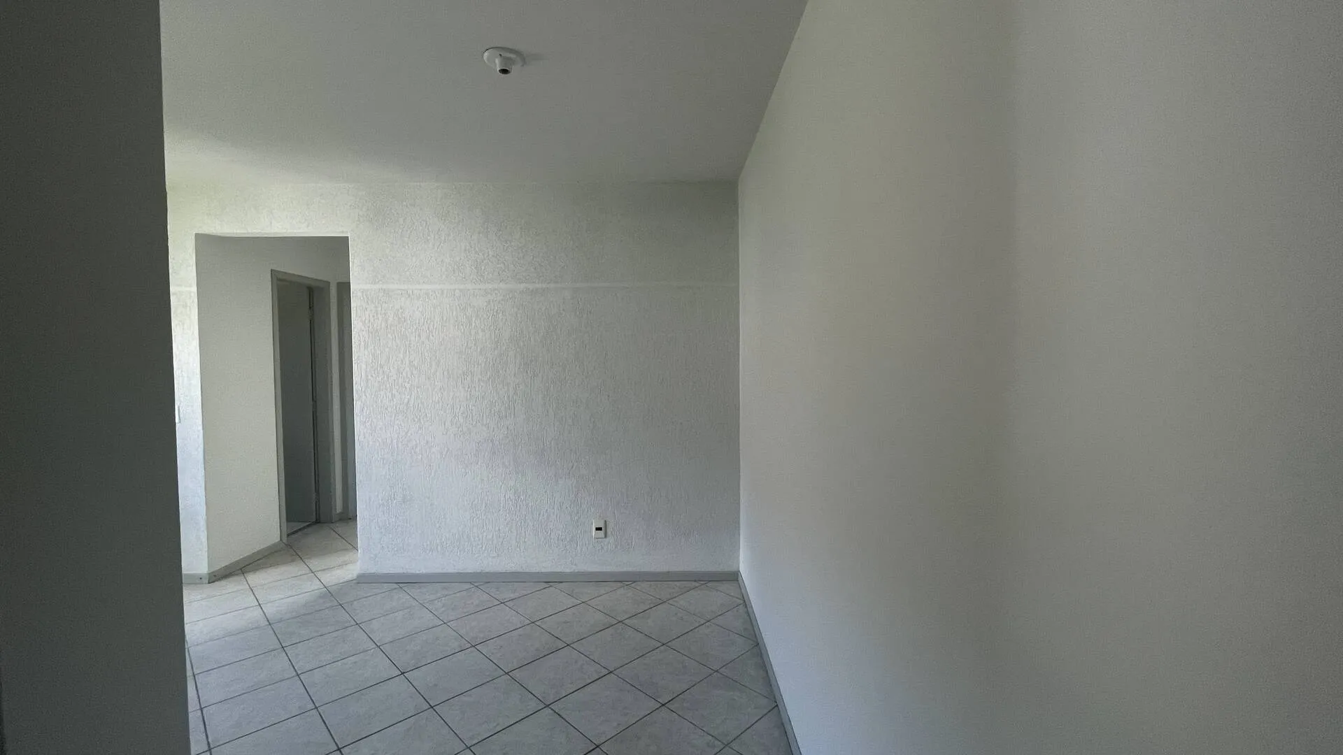 Imagem Apartamento 2 dormitórios locação Anual Canasvieras
