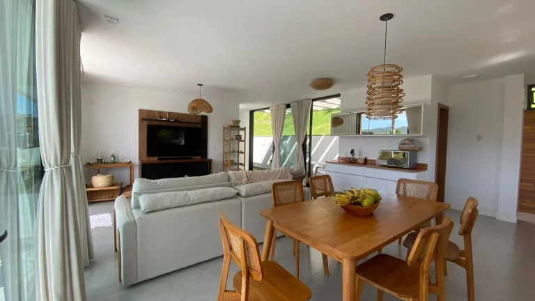 Imagem Imperdível oportunidade: Casa à venda em Garopaba-SC, bairro Morrinhos, 4 quartos, 2 suítes, 2 salas, 3 banheiros, 2 vagas, 187,50m²!
