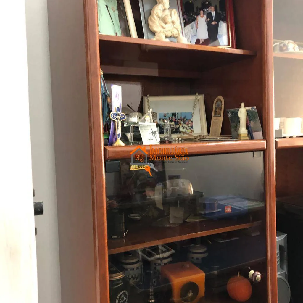 Imagem Casa com 3 dormitórios à venda, 169 m² por R$ 550.000,00 - Vila Rosália - Guarulhos/SP