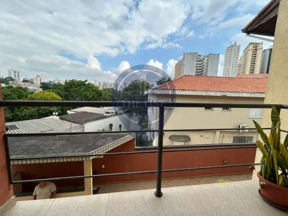 Imagem Casa em Condomínio à venda em Bosque da Saúde, São Paulo-SP: 2 quartos, 2 suítes, 3 banheiros, 2 vagas, 142m²!