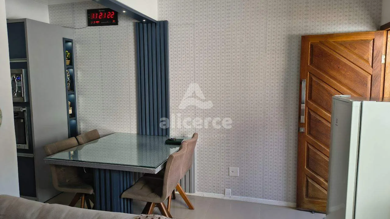 Imagem Sobrado Planejado com Móveis Sob Medida - Conforto, Estilo e Funcionalidade em São José!