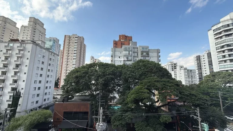 Imagem Apartamento À Venda em Moema, com 2 Suítes e terraço c/ churrasqueira.