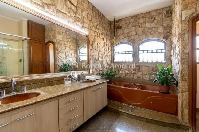 Imagem Casa à venda no Parque Taquaral, em Campinas/SP. Com 4 dormitórios, sendo 2 suítes com closet e h...