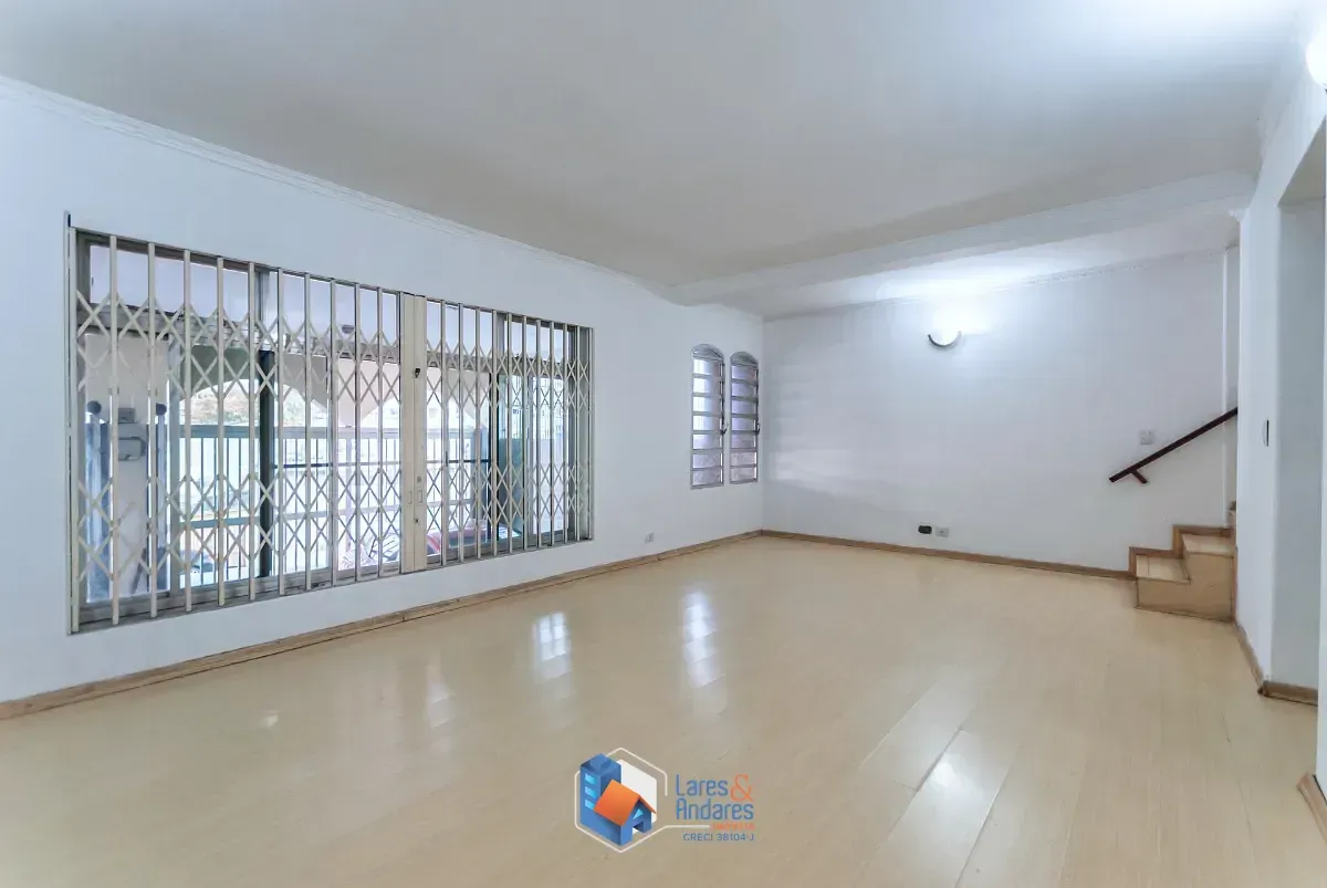 Imagem Casa para venda em Jardim Maristela com 3 quartos, sendo 1 suíte, 309m²
