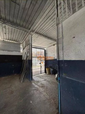 Imagem Galpão à venda, 252 m² por R$ 550.000,00 - Jardim Santa Cecília - Guarulhos/SP