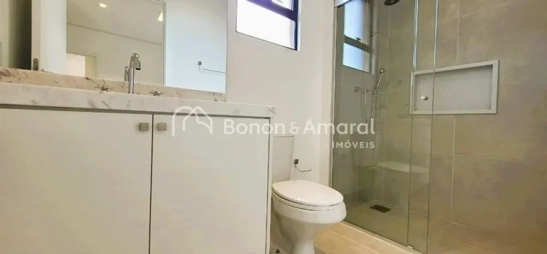 Imagem Lindo sobrado, bem localizado!
No pavimento superior, são 3 suítes, todas com armário e ar condic...