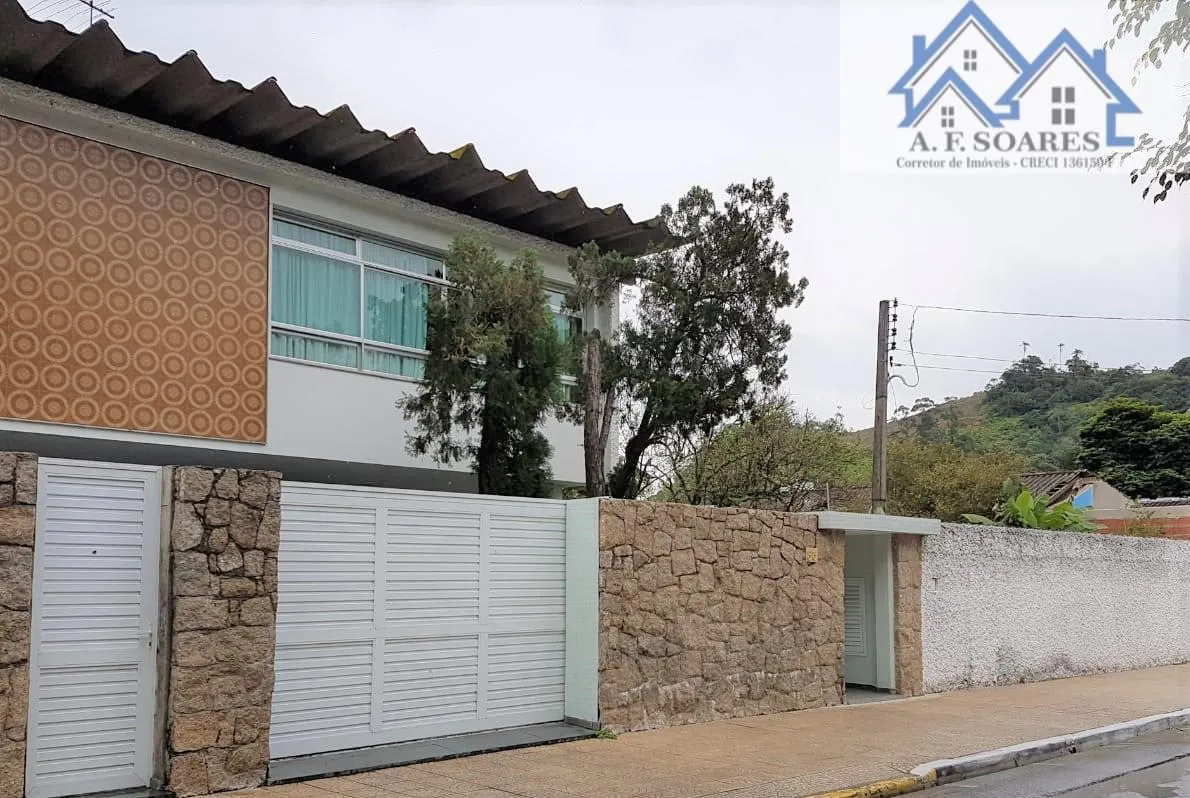 Foto do imóvel Vendo excelente casa com terreno ao lado na Vila Maia, próximo do Centro do Guarujá em Rua Raul Ricardo de Barros