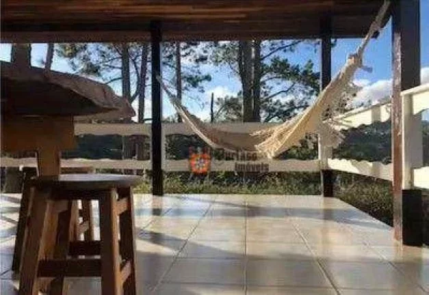 Imagem Chácara com 5 dormitórios à venda, 1000 m² por R$ 780.000,00 - Vila Natal - Campos do Jordão/SP