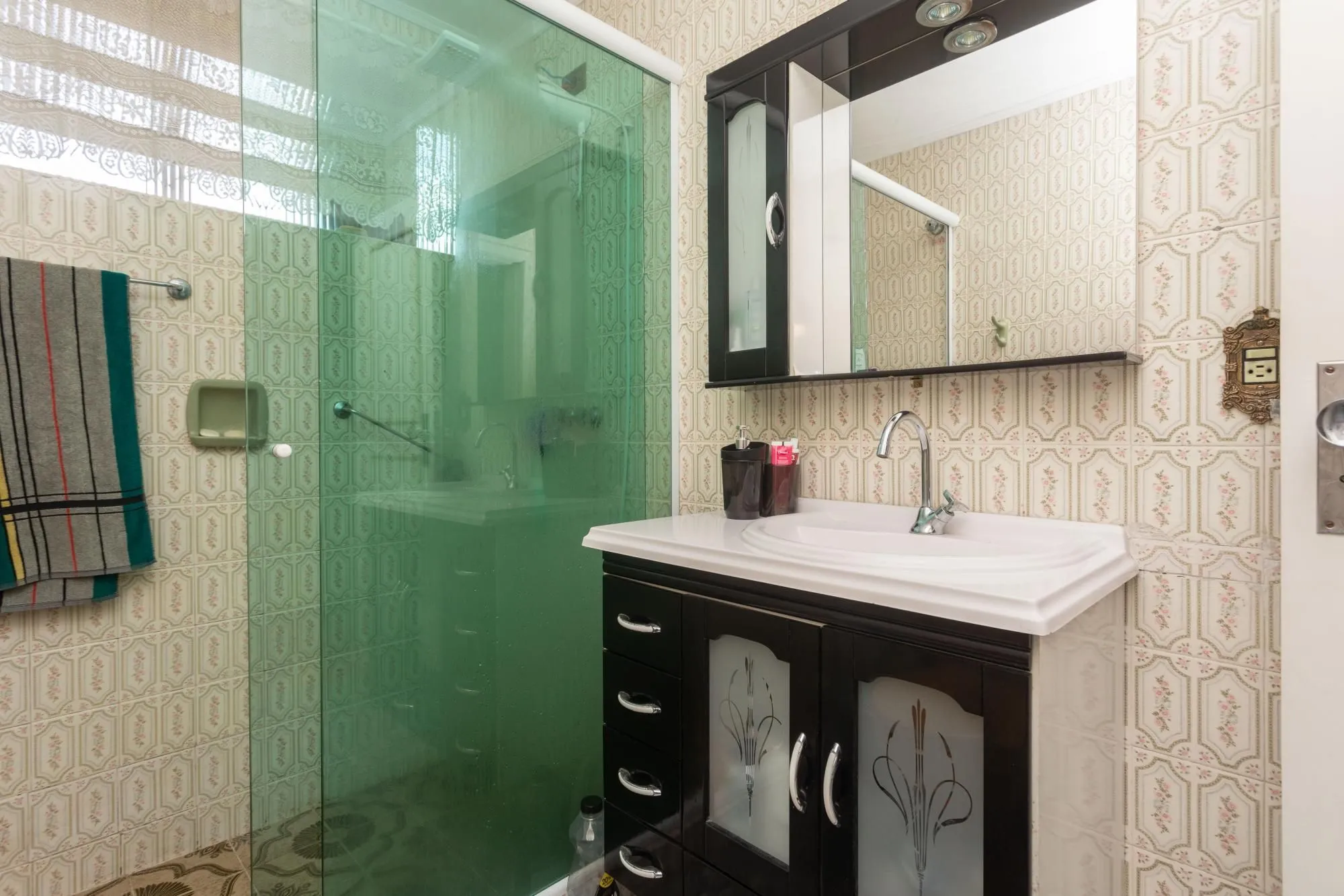 Imagem Casa com piscina e 470m2 no Chácara das Pedras