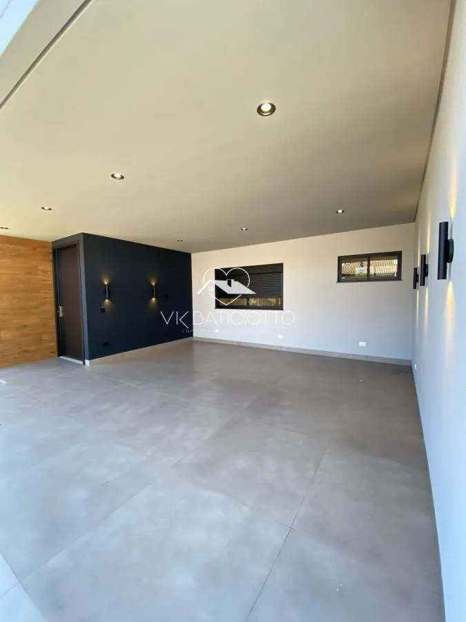 Foto do imóvel Casa para Venda em Maringá / PR
