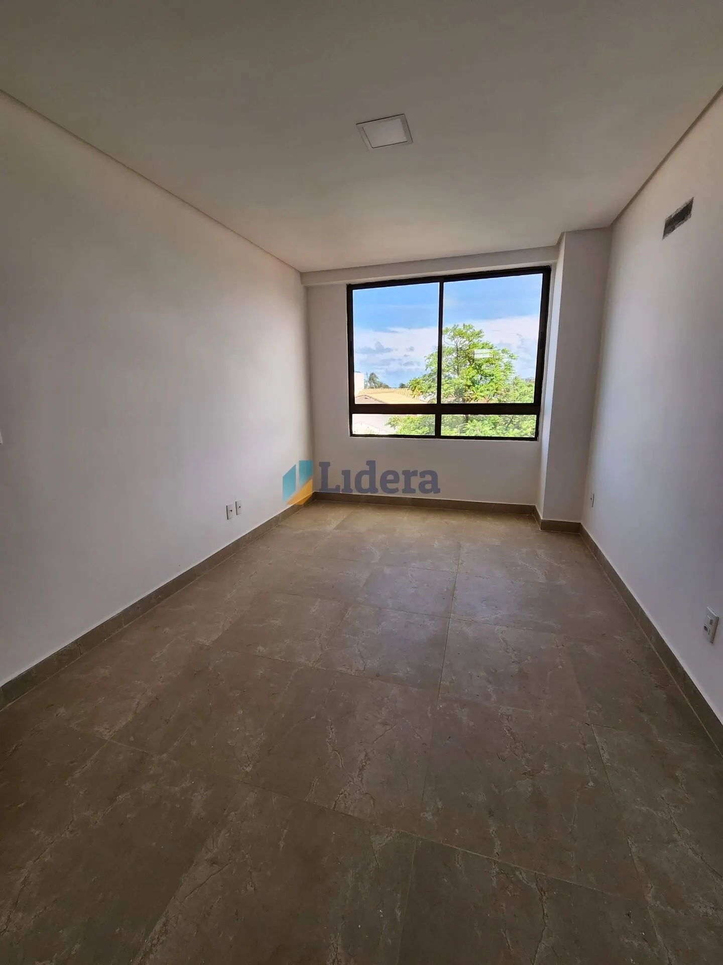 Imagem Apartamento á venda - pé na areia - 2 quartos - 1 suite - Formosa, Cabedelo - PB