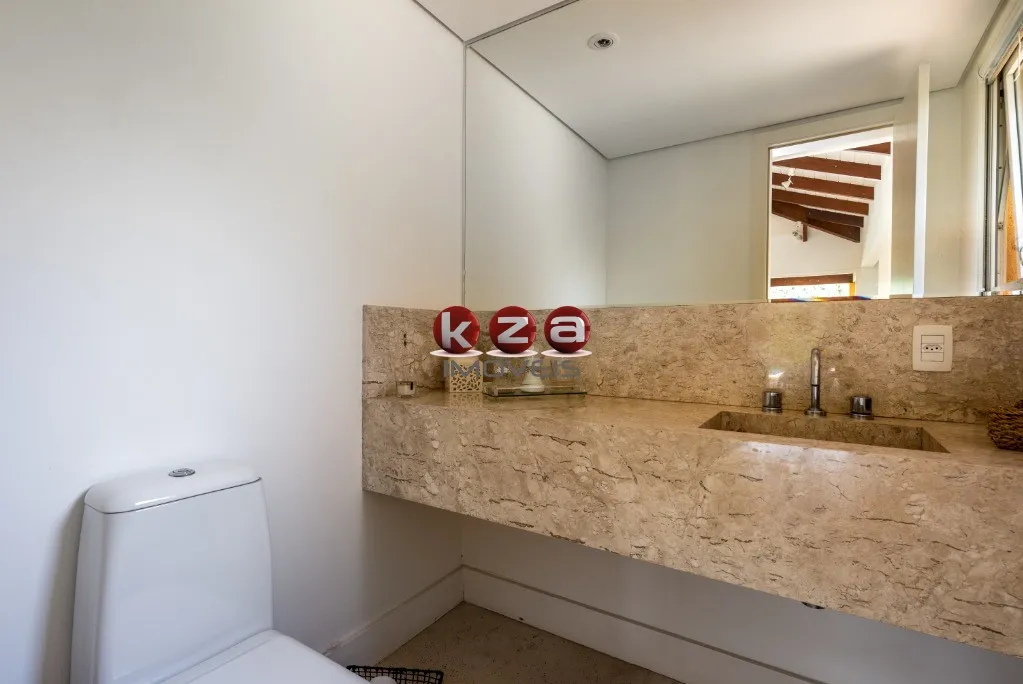Imagem Luxuosa mansão de 5 suítes a venda no Condomínio Terras de São José II, Itu-SP: 4.300m de terreno, 8 vagas e 926m² de puro requinte!