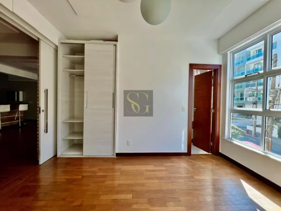 Imagem Apartamento para Venda em Teresópolis, Alto, 2 dormitórios, 1 suíte, 2 banheiros, 1 vaga
