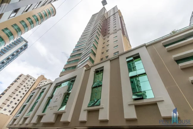 Imagem Apartamento Zona Central para Venda em Balneário Camboriú, CENTRO, 3 dormitórios, 3 suítes, 4 banheiros, 2 vagas