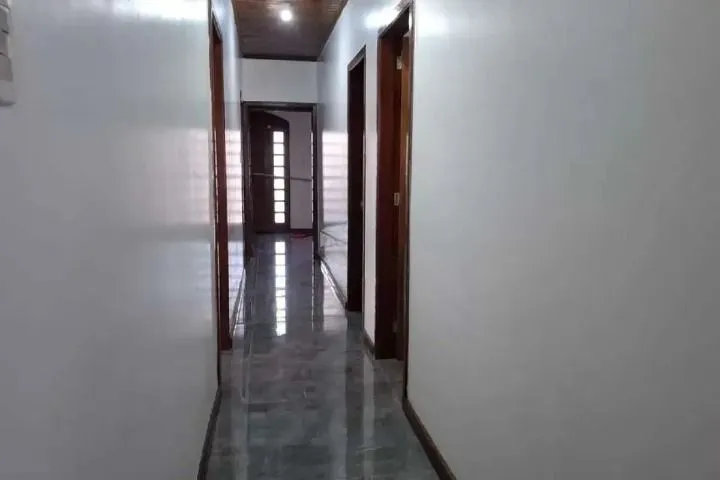Imagem CASA A VENDA NO BAIRRO HARMONIA EM CANOAS COM 4 QUARTOS / 1 SUITE / 3 BANHEIROS / 6 VAGAS