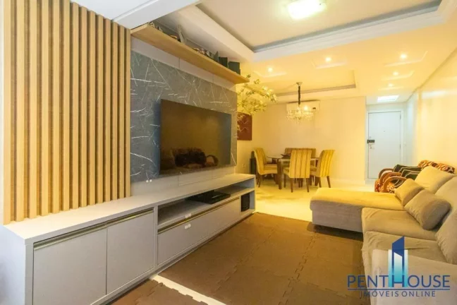 Imagem Apartamento Zona Central para Venda em Balneário Camboriú, CENTRO, 3 dormitórios, 1 suíte, 3 banheiros, 1 vaga