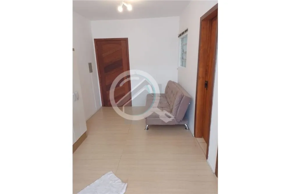 Imagem Apartamento, bem localizado. A 80m da Avenida Bento Gonçalves, e 100m da 3ª Perimetral, nas quais ...