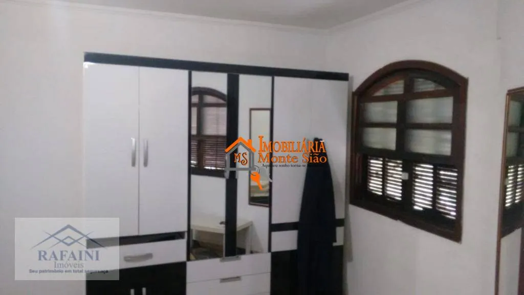 Imagem Sobrado com 3 dormitórios à venda, 153 m² por R$ 742.000,00 - Jardim Santa Clara - Guarulhos/SP