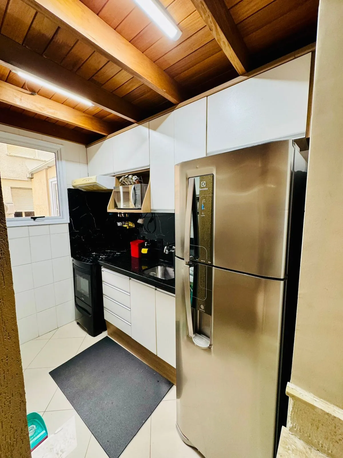 Imagem Duplex na Bela Vista, 2 dormitórios com espaço para home office, lareira e 2 vagas