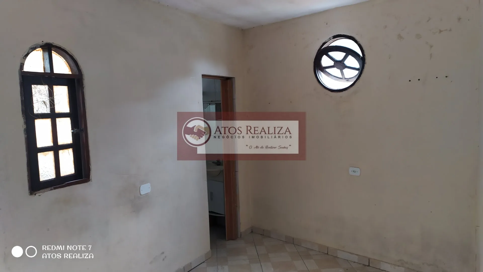 Imagem Compre Casa de Vila em Jardim Zilda - Jardim Varginha