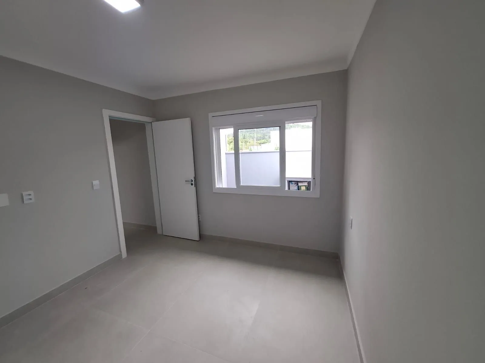 Imagem Casa Térrea à Venda Aberta dos Morros Porto Alegre/Rs