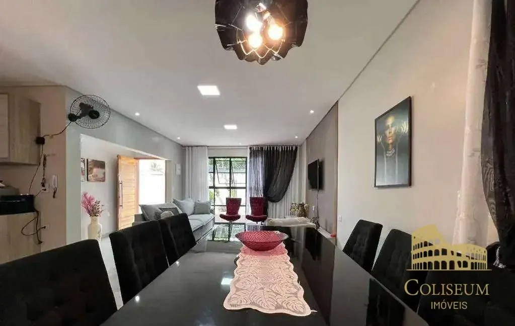 Imagem Casa a venda com 3 dormitórios e Piscina no Real