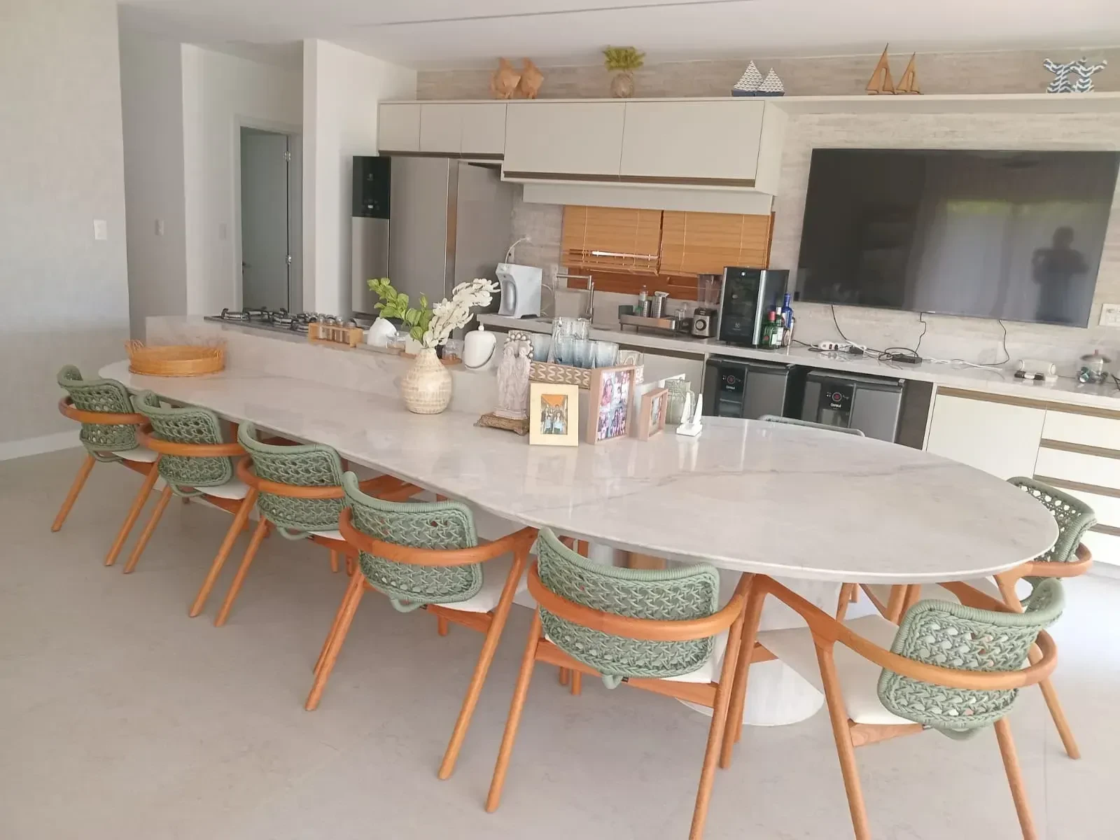 Imagem Casa de Condomínio com 4 Quartos à Venda, 180 metros em Dois de Julho - Camaçari