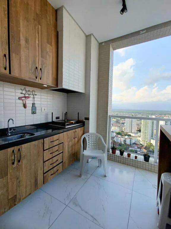 Imagem APARTAMENTO COM 94,00 m² - GUILHERMINA - PRAIA GRANDE SP
